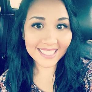 Meet your Posher, Casie